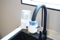 360 Grad rotierender Leitungs wasser reiniger Entfernen Sie Chlor für das Wasserfilter system des Küchen badezimmers