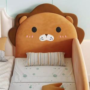 Letto singolo moderno in legno JINS Little Lion per bambini, con protezione laterale e sponda di sicurezza, per uso in camera da letto. - Product Image 6
