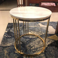 Mobilier d'intérieur décoratif pour hôtel Table d'angle en marbre Table d'appoint ronde pour hall avec base en acier inoxydable doré