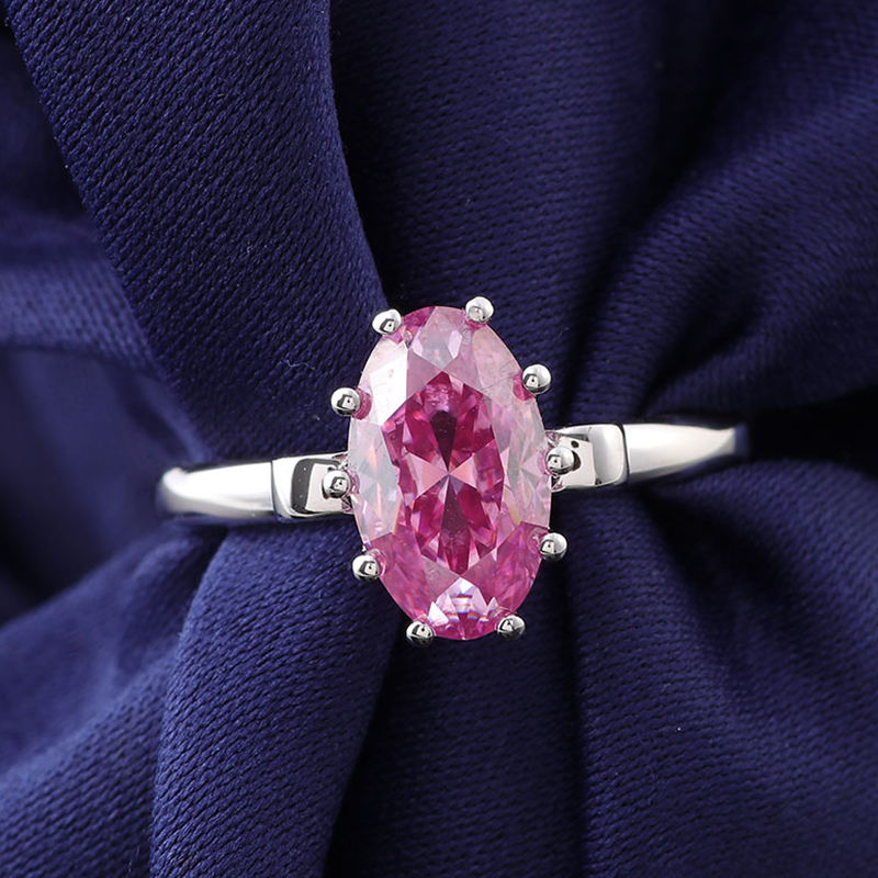 Anillo de oro macizo de 10 quilates con piedra labio