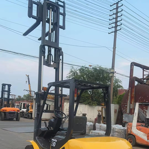 Montacargas Diésel Komatsu FD30 Usado de 3 Toneladas con Motor Importado Original, Mástil de 3 Etapas, Longitud de Horquilla de 3254 mm, en Venta en China - Product Image 1