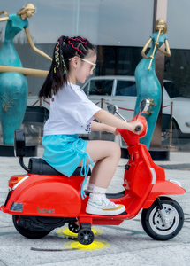 Motocicleta Eléctrica para Niños, Triciclo con Control Remoto, Batería Recargable, Auto de Plástico para Niños y Niñas - Product Image 4