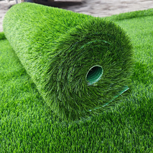 Gazon synthétique ignifuge fausse <span class=keywords><strong>herbe</strong></span> <span class=keywords><strong>pour</strong></span> le sport <span class=keywords><strong>herbe</strong></span> de golf mettant le gazon de golf vert tapis d'<span class=keywords><strong>herbe</strong></span> de gazon artificiel - Product Image 5