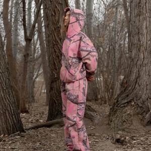 ชุดเซ็ตเสื้อฮู้ดดี้และกางเกงขายาวพิมพ์ลายเต็มตัว ผ้าคอตตอน 100% สไตล์วินเทจสตรีทแวร์  ลายพรางต้นไม้สีชมพู  ทรงโอเวอร์ไซส์  แบบหนา  งานสั่งทำพิเศษ - Product Image 1