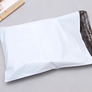 Durable y resistente al desgarro Express Plastic Film Pvc Film Bolsa de plástico delgada Suministros de embalaje para mudanza - Product Image 1