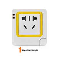 Étuis en plastique personnalisés universels pour différents protecteurs de prise de style campagnard. Protecteurs Smart Plug avec coques personnalisées