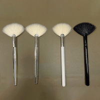 Outils de beauté de haute qualité, accessoires, éventail, masque facial, brosse, poils naturels, brosse à éventail pour le visage, poils synthétiques, brosse à éventail moelleuse