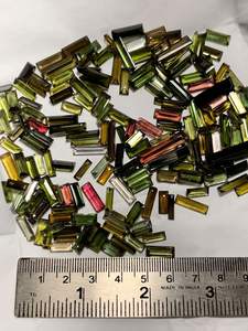 Turmalina Verde Natural Facetada con Corte Baguette para Joyería, en Corte Suelto - Product Image 2