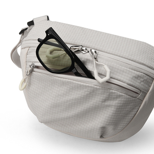 Sac à bandoulière de sport unisexe rose imperméable personnalisé pour voyage et loisirs pochette de rangement sac à bandoulière - Product Image 5
