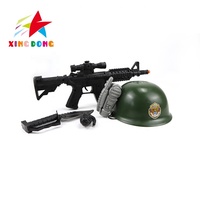 Casque militaire en plastique Jouets militaires pour enfants Ensemble de jeu à vendre