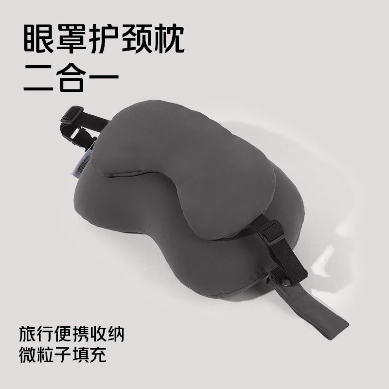 สีเทาเข้ม