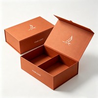 Scatola Regalo Rigida di Lusso Personalizzata con Chiusura Magnetica, Cofanetto in Cartone Premium con Coperchio a Ribalta
