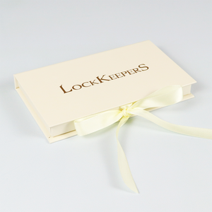 प्रीमियम उपहार के लिए रिबन स्पंज लाइनर चुंबकीय कार्डबोर्ड के साथ प्रीमियम उपहार बॉक्स - Product Image 4