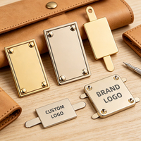 Maßgefertigtes Silber-Gold Metall-Handwerksetikett Logo-Design Antik-Messing Metalletikett Graviertes Gold-Logo Metallschild für Taschen Geldbörsen Handtaschen