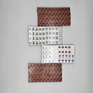 ชุ<span class=keywords><strong>ด</strong></span>ไพ่นกกระจอกอะคริลิค 4 ชั้น คุณภาพพรีเมียม แบบอเมริกัน 166 แผ่นใหญ่ ลายกระ<span class=keywords><strong>ด</strong></span>องเต่า - ชุ<span class=keywords><strong>ด</strong></span>มืออาชีพครบชุด - Product Image 1