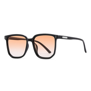 Gafas de sol cuadradas con degradado de atardecer para mujer, tipo 3, protección UV, montura rosa, lentes de PC, origen Taizhou - Product Image 5