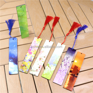 Kostenlose Muster Umweltfreundliche Holz-Geschenkanhänger mit Quasten, Großhandel MDF Doppelseitige Weiß Glänzende Sublimations-Lesezeichen-Rohlinge - Product Image 5