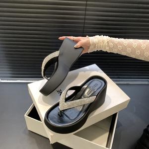 Sandales compensées à semelle épaisse pour femme, nouvelle collection été 2020, avec strass sur l'orteil, pour l'extérieur - Product Image 3