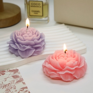 Candele Profumate Artigianali a Forma di Peonia, Decorazione Classica per la Casa, Souvenir Romantico per San Valentino e Pasqua - Product Image 5