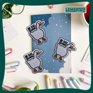 Patch brodé thermocollant Be Gay Do Crime Duck 3 pour sacs et vêtements - Product Image 2