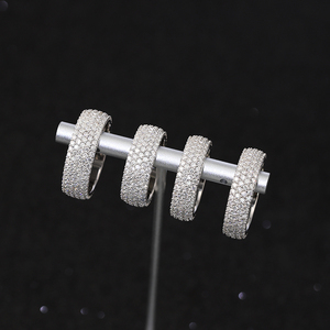 Anillo cubano de 4 filas al por mayor con diamantes de moissanita VVS, certificado GRA, pasa el probador de diamantes, chapado en oro, plata de ley 925, estilo hip hop. - Product Image 3