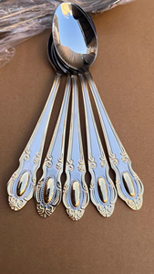 Juego de Cubiertos Europeos de Lujo de Acero Inoxidable Dorado Ecológico con Soporte para Boda, para Restaurante (Cuchillo, Tenedor, Cuchara de Postre) - Product Image 6