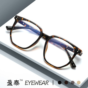 แว่นตาทรงสี่เหลี่ยมสไตล์เรโทร ป้องกันแสงสีฟ้า เลนส์ใส สำหรับทุกเพศ - Product Image 5