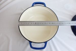 Four hollandais <span class=keywords><strong>en</strong></span> <span class=keywords><strong>fonte</strong></span> avec couvercle, 20/22/24/26/28cm de diamètre, style français, avec revêtement rond <span class=keywords><strong>en</strong></span> émail coloré - Product Image 6