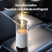 Diffuseur d'arômes pour voiture, alimenté par USB, humidificateur portable à huile essentielle, lumière d'ambiance à la lumière des bougies, désodorisant pour voiture, maison, bureau