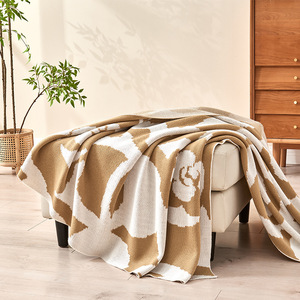High Quality Office Nap Flower Blanket for Couch <strong>Sofa</strong> Wholesale <strong>Bed</strong> Blankets Designer Floral Knitted Throw Blankets for Winter - Product Image 6