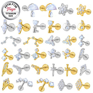 Boucles <span class=keywords><strong>d</strong></span>'oreilles de créateur Freya en gros, en titane, à dos plat, motif fleur, diamant, pour piercing hélix, snug, conch, tragus, labret, bijoux de mode - Product Image 1