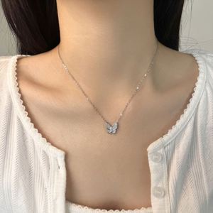 Dylam เครื่องประดับผู้หญิงที่สง่างามสวมใส่ทุกวันเครื่องประดับ925เงินสเตอร์ลิง5A เซอร์โคเนียสร้อยคอจี้ผีเสื้อ - Product Image 5
