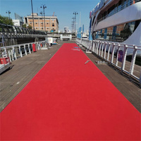 Tapis d'exposition jetable rouge en feutre non tissé à poils ras, écologique, antidérapant et résistant aux taches pour expositions et halls d'hôtels