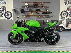 <span class=keywords><strong>Moto</strong></span> à essence d'occasion Kawasaki Big Boss ZX-10R, quatre cylindres, injection de carburant, refroidissement par eau, capacité de 1000 cm3 - Product Image 4