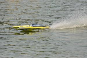 Original <span class=keywords><strong>HOSHI</strong></span> 792-4 RC bateau haute vitesse lac course bateau télécommandé 2.4GHz atomique 40mph Super RC bateau jouets RTR à vendre - Product Image 4