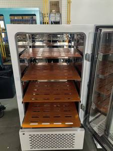 Chambre d'essai de batteries série DC |   Équipement de <span class=keywords><strong>test</strong></span> de batterie avec contrôle de la température et de l'humidité pour véhicules à énergie nouvelle - Product Image 6