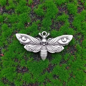 1PCS Collar Clásico con Colgante de Mariposa de la Muerte, Cadena de Eslabones, Joyería Gótica de Aleación de Zinc con Significado de Renacimiento - Product Image 4