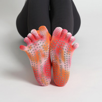 Chaussettes de sport professionnelles antidérapantes en coton sans couture à cinq doigts pour yoga et pilates, avec grip personnalisé, tie-dye, ODM