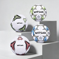 Ballons de football cousus à la machine abordables pour les campagnes promotionnelles ; Vente en gros disponible ; Personnalisation en petites séries prise en charge