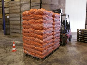 HDPE 500*3500m palet pembungkus elastisitas <span class=keywords><strong>Net</strong></span> pertanian Hay bungkus Bale jaring plastik regang - Product Image 5