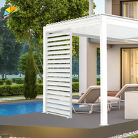 Pergola en aluminium haut de gamme Sweet Home avec système de lames motorisées, imperméable, bioclimatique, pour usage en resort et en villa
