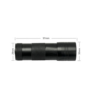 Lampes de poche à <span class=keywords><strong>lumière</strong></span> <span class=keywords><strong>noire</strong></span> 12LED avec batterie Détecteur <span class=keywords><strong>Lampe</strong></span> 395nm Led Mini torche ultraviolette <span class=keywords><strong>portable</strong></span> <span class=keywords><strong>Lampe</strong></span> de poche UV 12led - Product Image 6