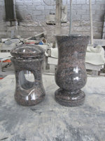 Lampe funéraire européenne moderne de granit de lampe de vase de lanterne de cimetière pour l'usage de cimetière