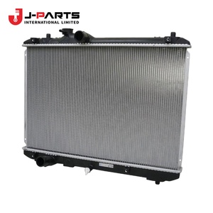 ชุดหม้อน้ำสำหรับรถยนต์โตโยต้าไฮเอซ YH63 ปี 1988-2007 - Product Image 2