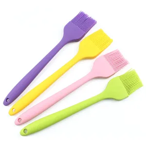 Eco friendly food grade private logo kitchen cooking tools heat resistant silicone spatula and pastry brush