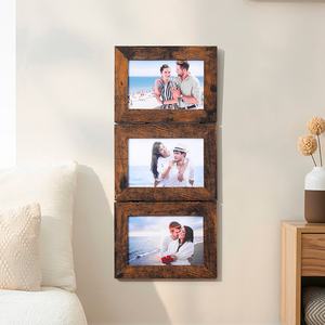Marcos de Fotos Colgantes de Madera Personalizados de Fábrica con 3 Aberturas, Marco de Fotos Plegable para Exhibir 3 Fotos, Decoración de Pared para el Hogar - Product Image 1