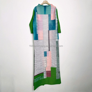 Mode col carré conservateur plissé longue <span class=keywords><strong>robe</strong></span> élégante cravate ceinture lâche robes droites été vert numérique imprimé robes - Product Image 5