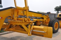 Motoniveladora Económica de 210HP SG21-3 para Proyectos de Infraestructura a Gran Escala con Enganche de Remolque Opcional y Neumáticos Antideslizantes