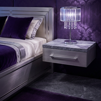 Ensemble de chambre d'hôtel 5 étoiles Royal, tête de lit en velours améthyste violet foncé, quincaillerie argentée, lustre en cristal, suite personnalisée OEM