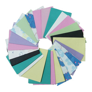 Bavoirs en papier dentaire de vente chaude approuvés des États-Unis bavoir dentaire avec le film de PE - Product Image 2